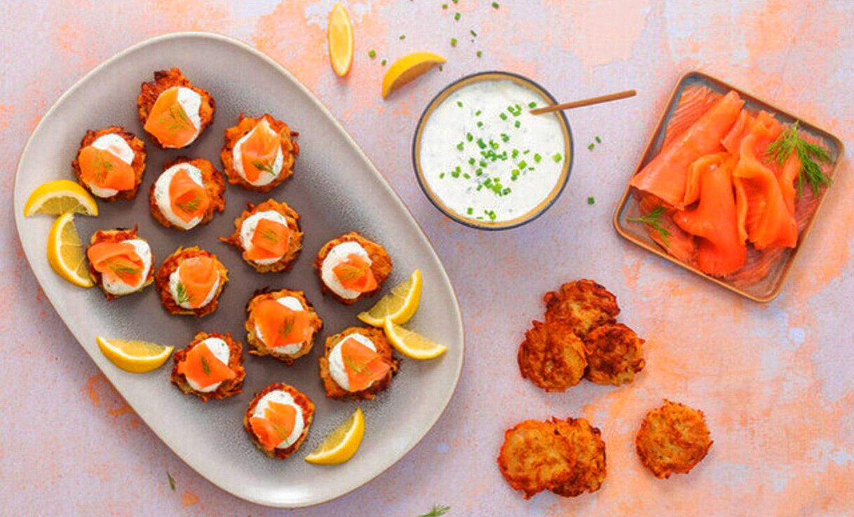 Kartoffelpuffer-Canapes-mit-Lachs