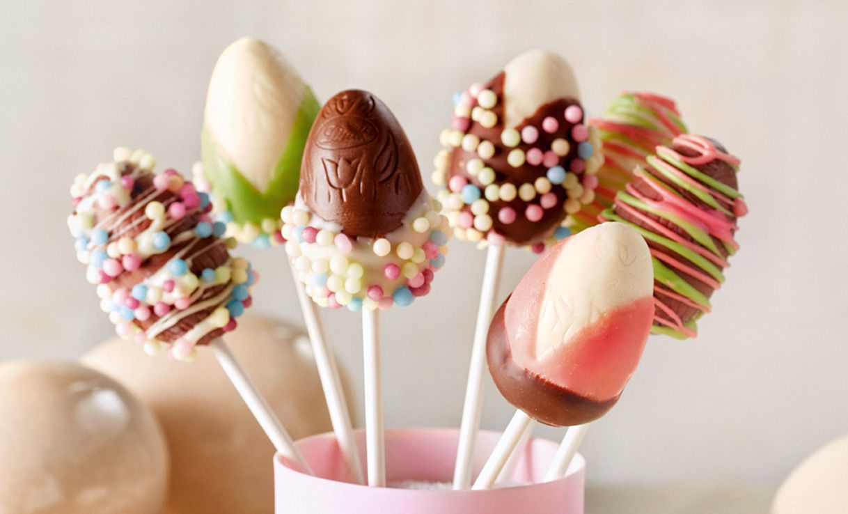 Cake-Pops mit bunten Lindor Eiern
