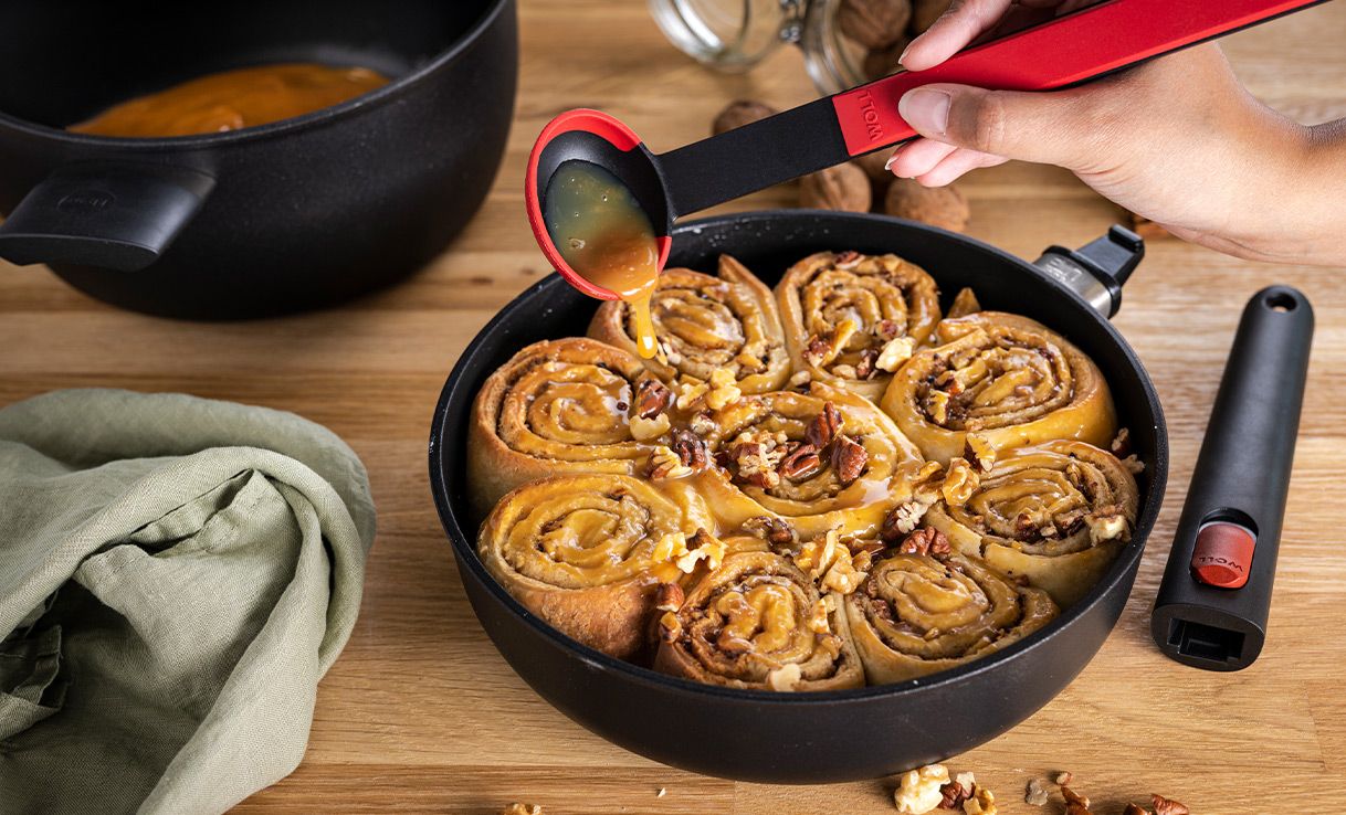 Zimtschnecken in Pfanne
