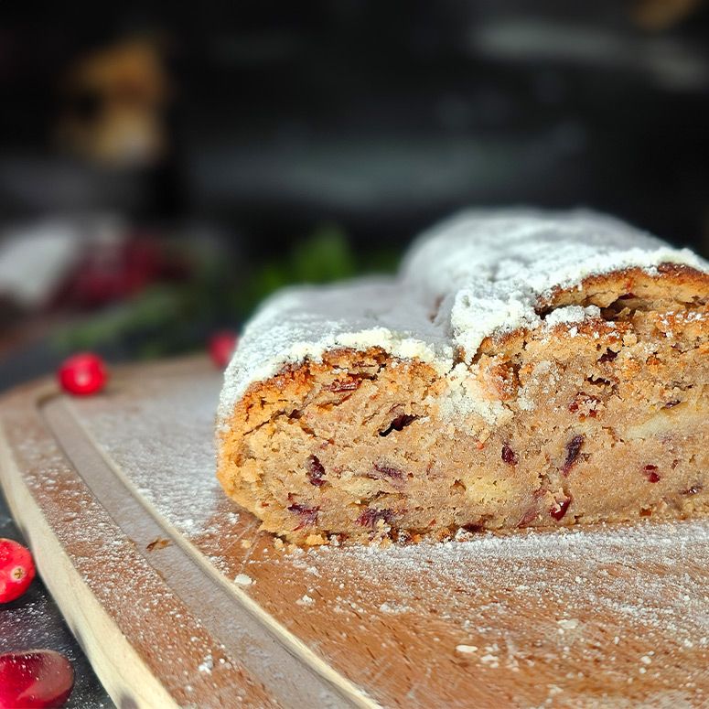 Christstollen mit Cranberries