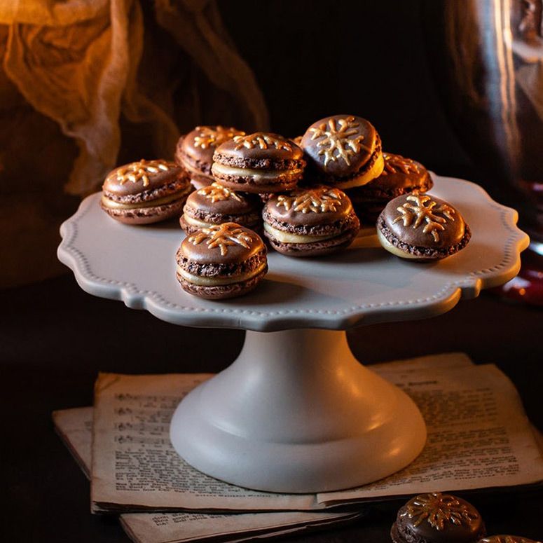 Weihnachtsmacarons mit Marzipancreme
